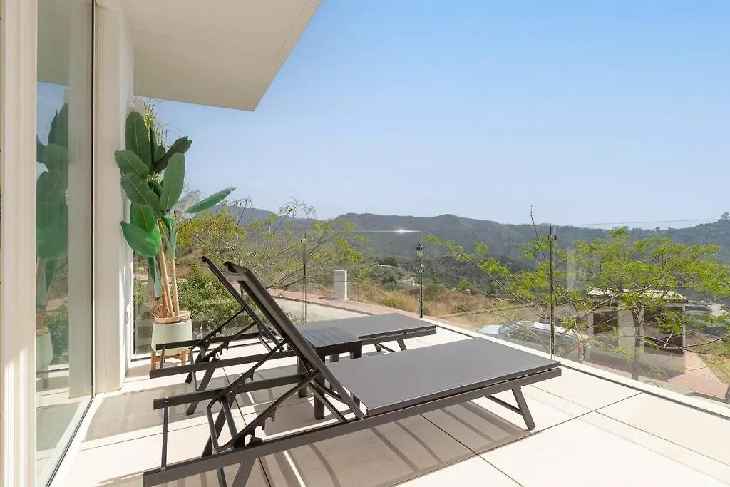 Precioso Apart 1811 Palo Alto Ojen 0*,  Spain