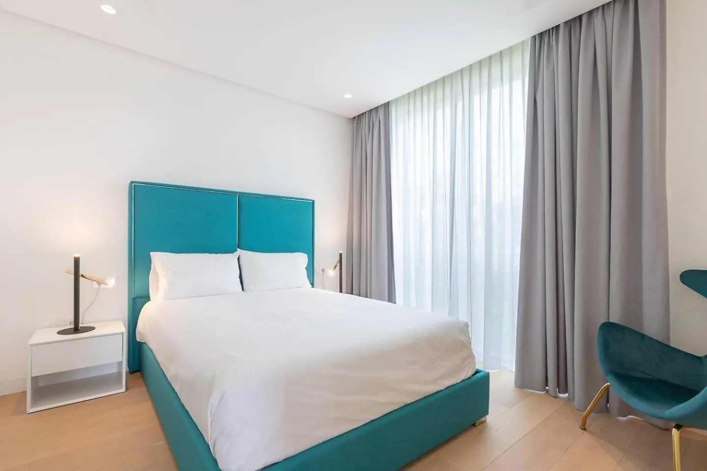 Precioso Apart 1811 Palo Alto Ojen 0*,  Spain